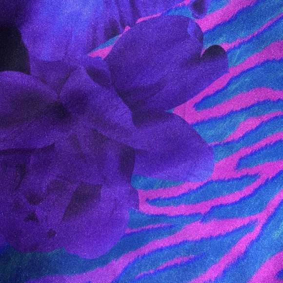 Roberto Cavalli Silk Animalier Scarf - Picture 7 of 9